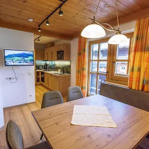 https://ferienhaus-grubhof.saalbachhinterglemmhotels.com
